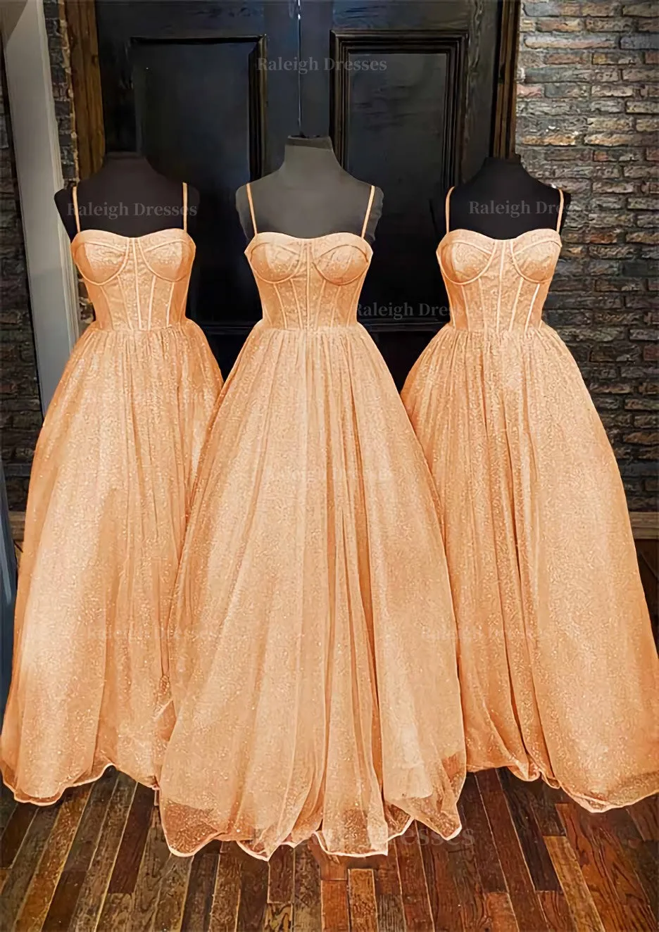 A-line Sweetheart Spaghetti Straps Long/Floor-Length Glitter Prom Dress With Pockets