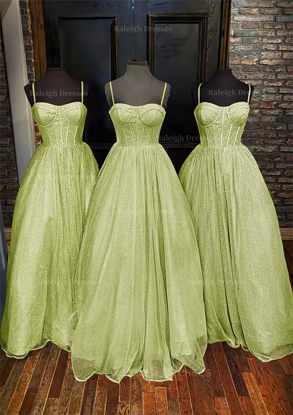 A-line Sweetheart Spaghetti Straps Long/Floor-Length Glitter Prom Dress With Pockets