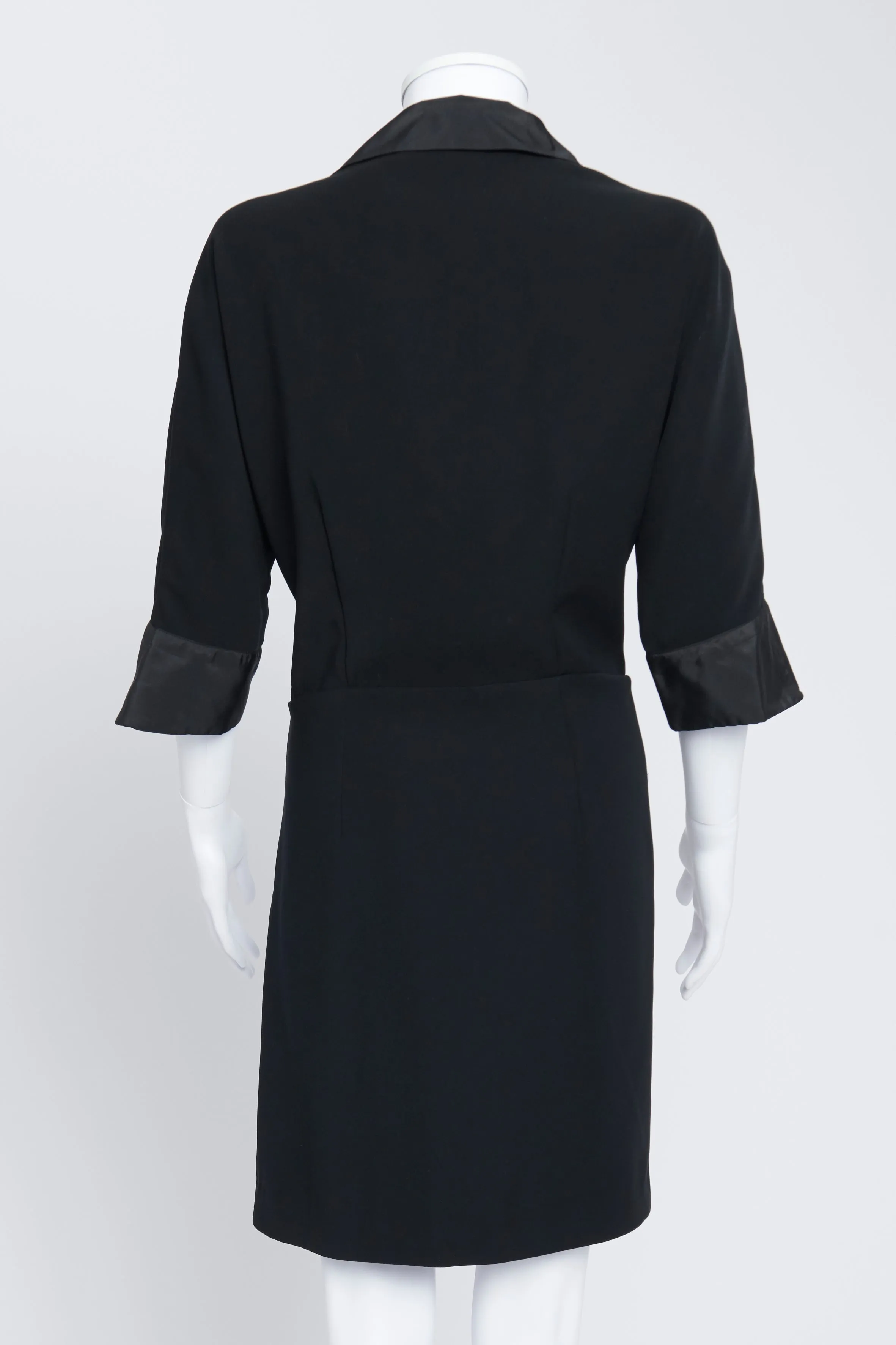 Black Knee-Length Dress With Contrasting Collar And Cuffs