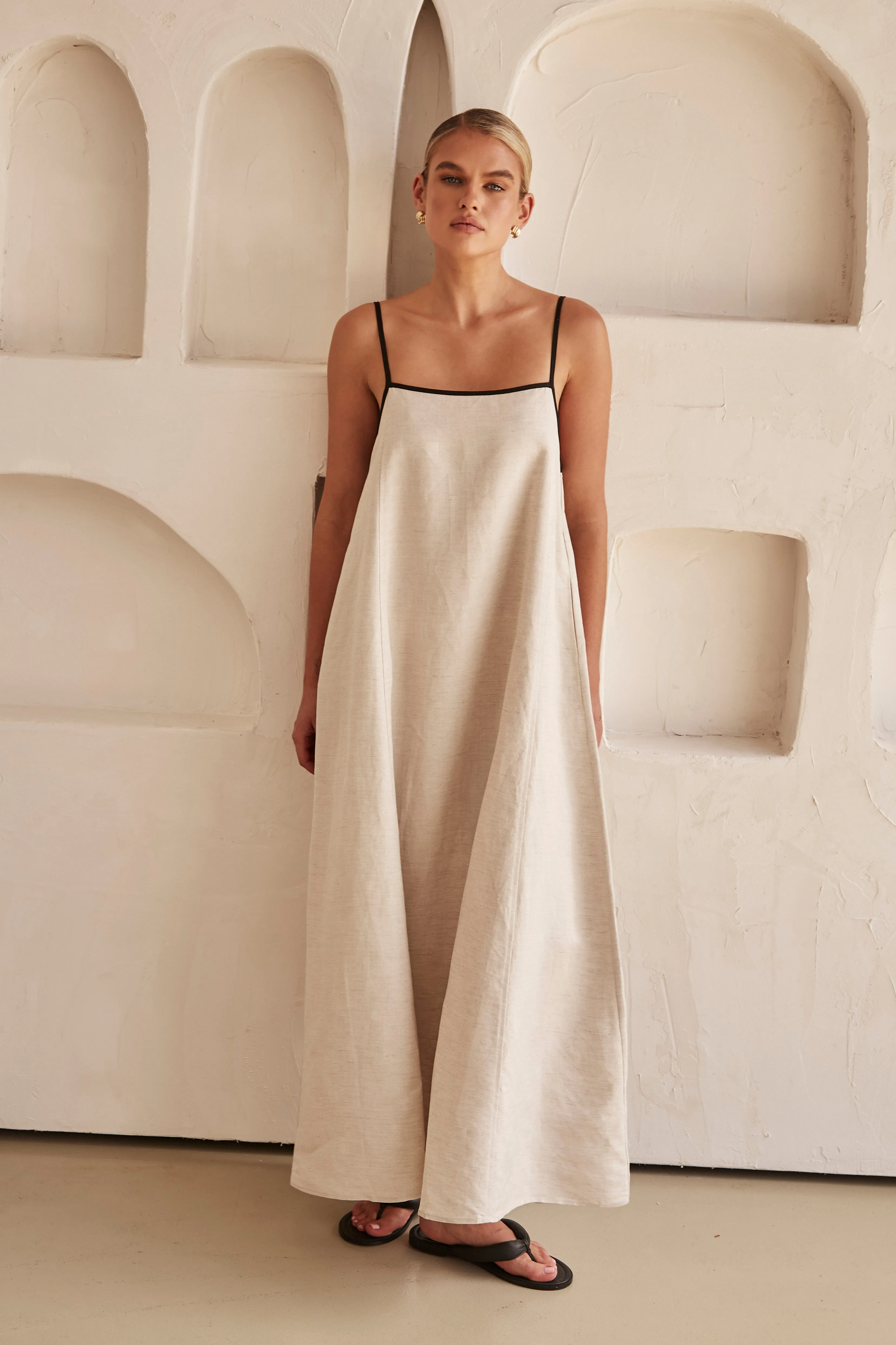 Dasha Linen Maxi Dress (Beige)