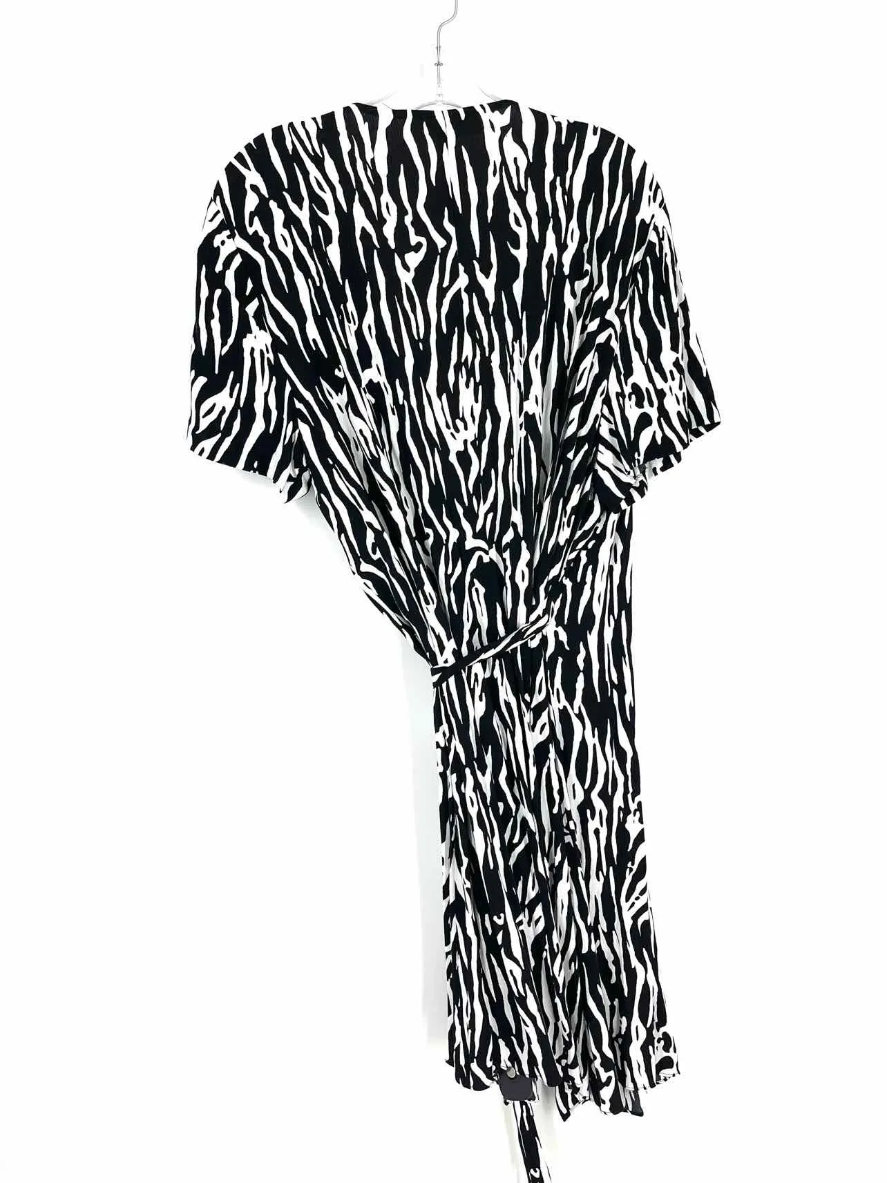 Diane Von Furstenberg Size XL Black/White Print Wrap NEW Designer Dress