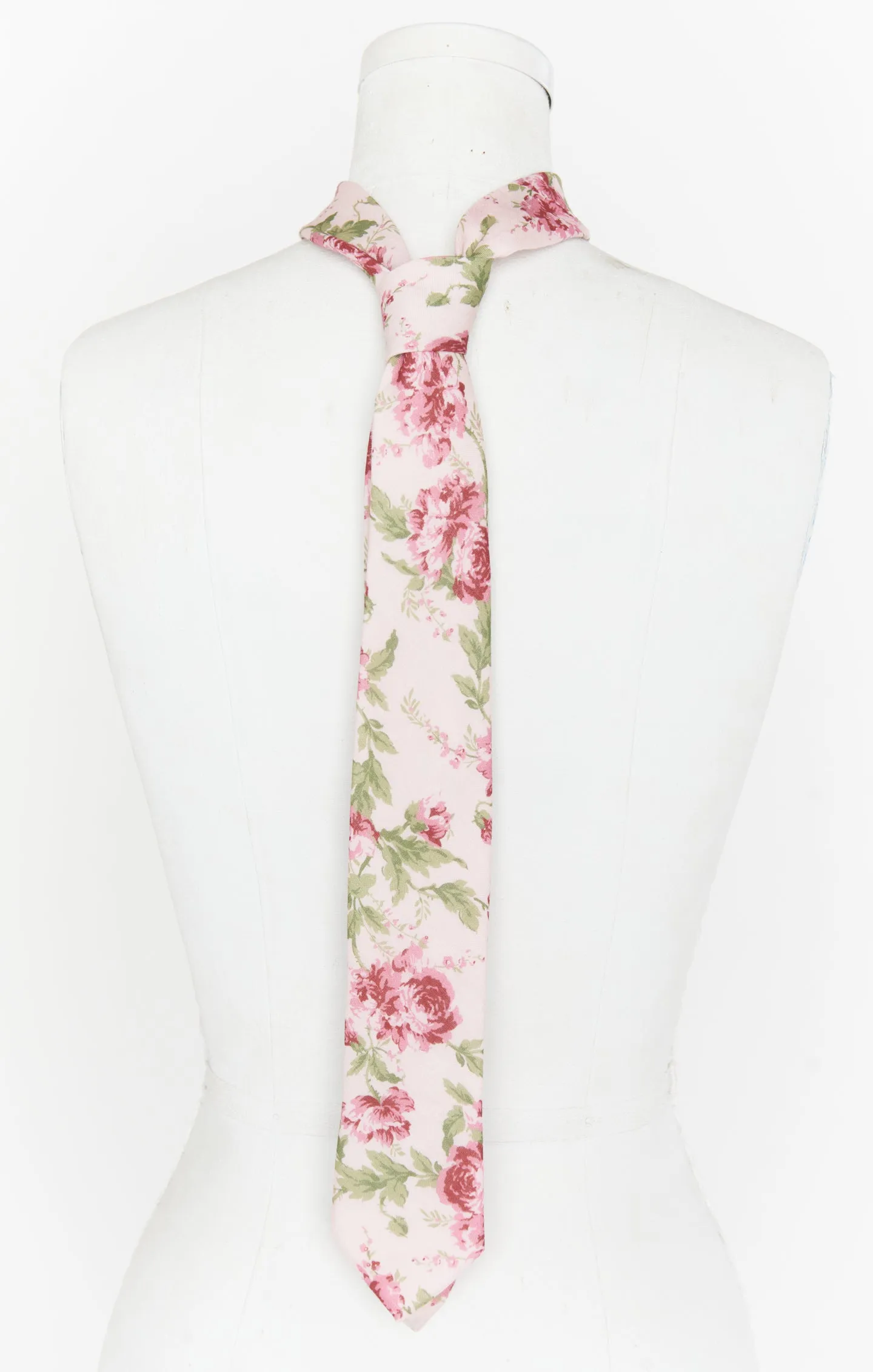 Nico Neck Tie ~ Garden Romantic