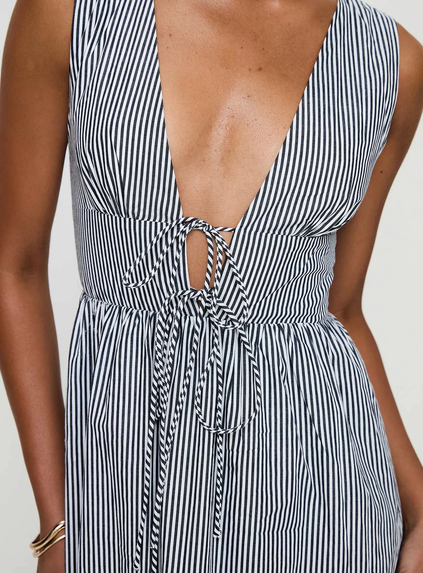 Pokey Maxi Dress Black / White Stripe