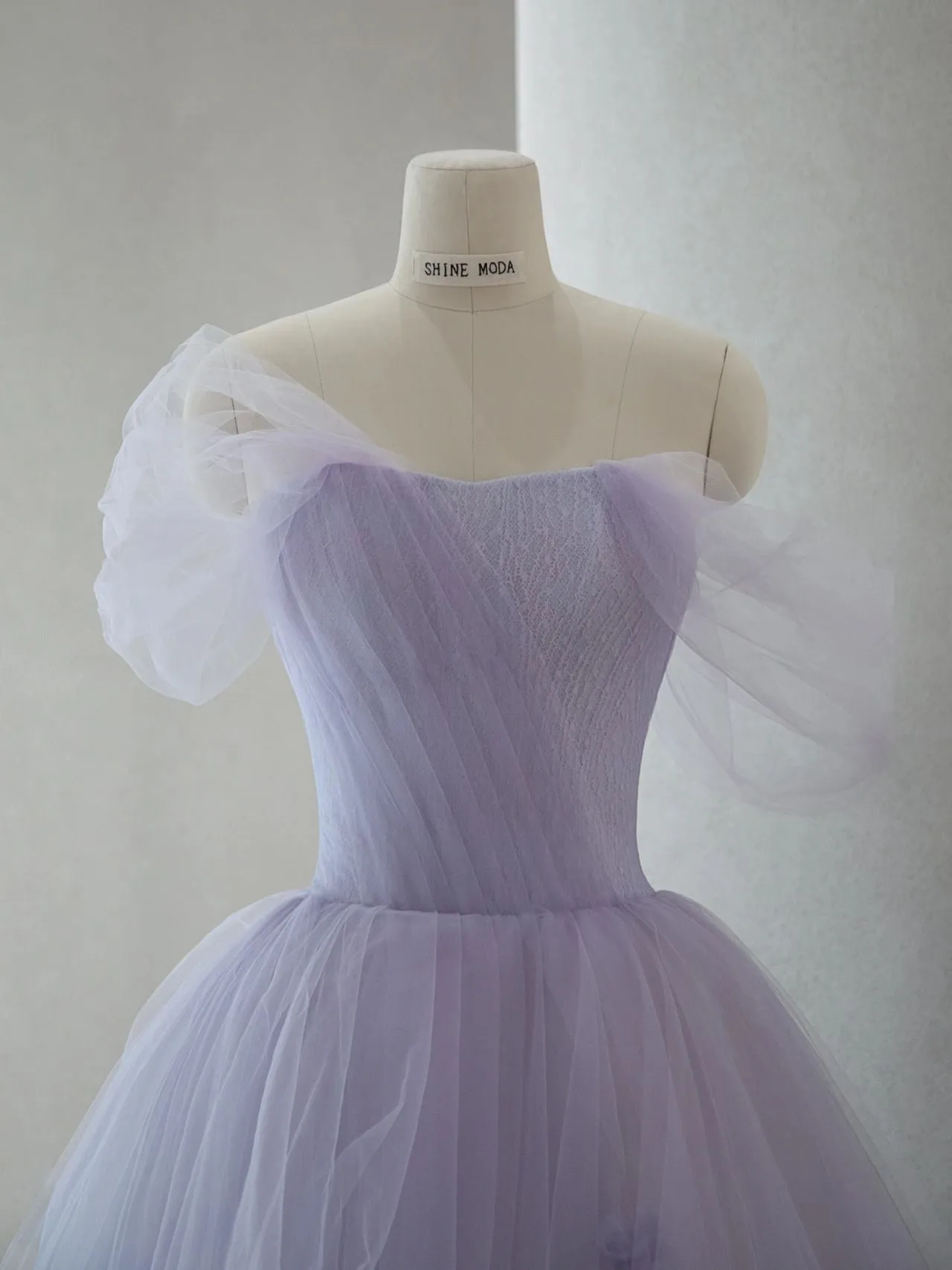 Romantic Lavender Tulle Short Wedding Dress