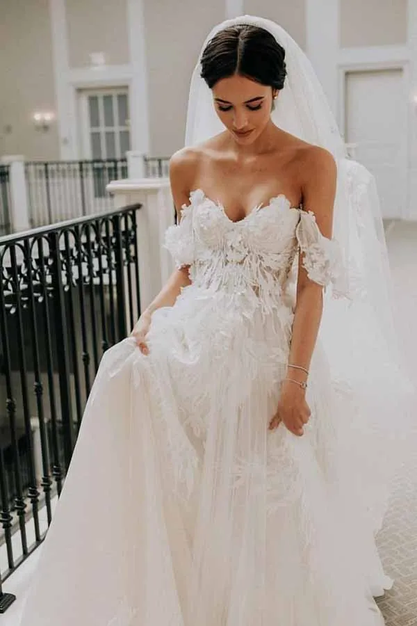 Rustic A-line Tulle Off-the-Shoulder Wedding Dresses With Lace Appliques, SW427