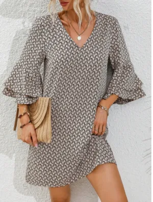 V-Neck Flared Three-Quarter Sleeve Short Dress